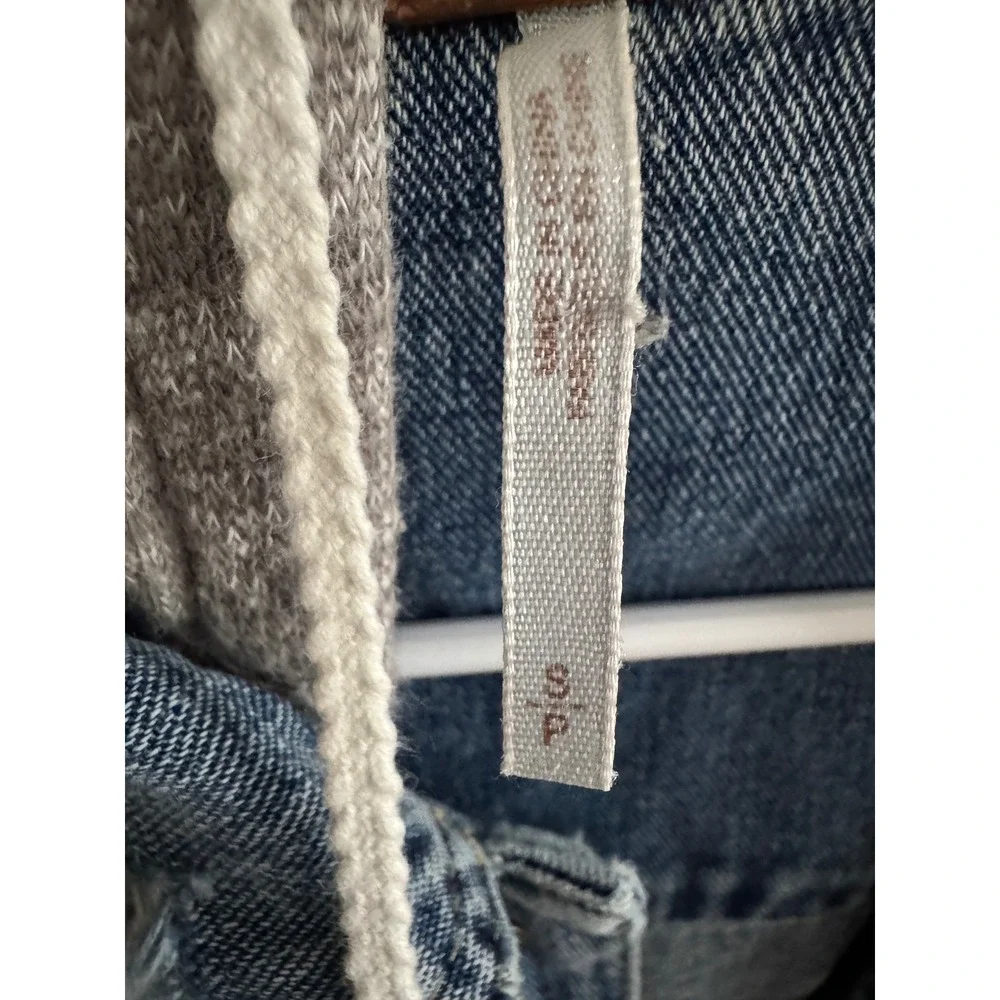 Free People Denim Hooded Jacket Blue Distressed Mixed‎ Media Knit Sleeve Small